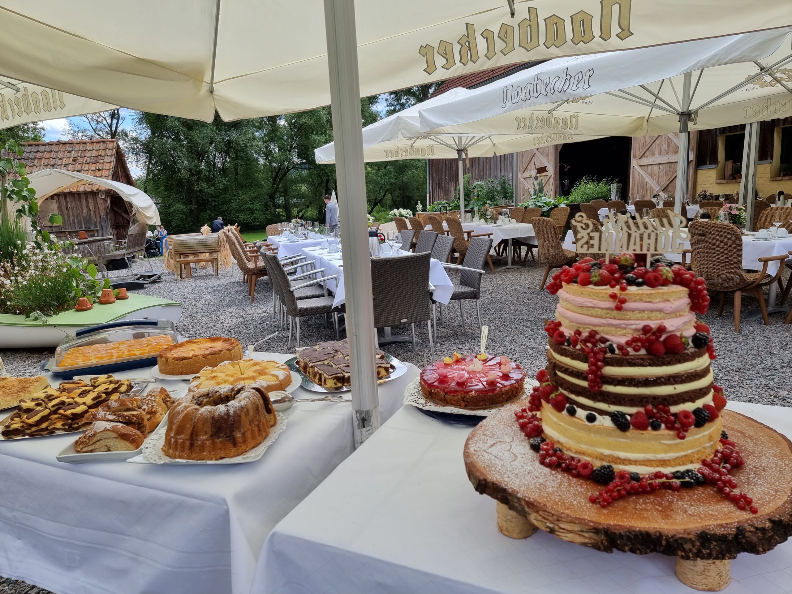 Küchenbüfett zur Hochzeit