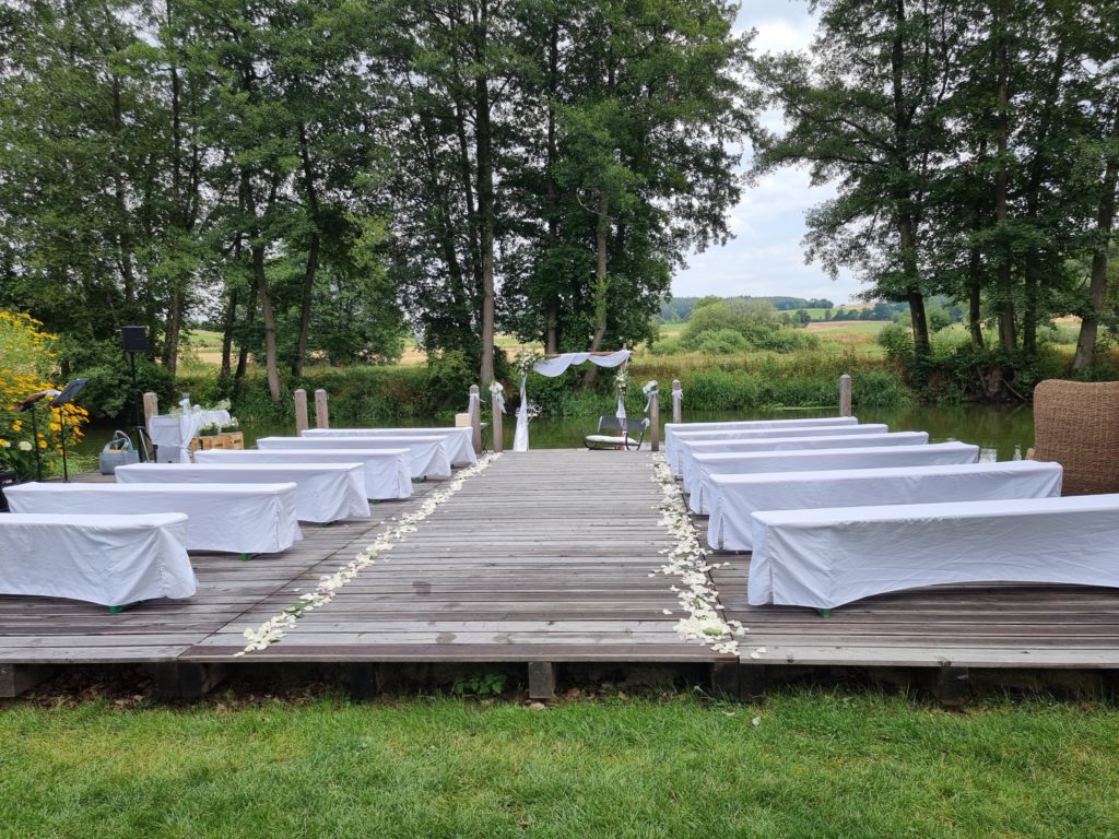 Freie Trauung auf der Wasserterrasse